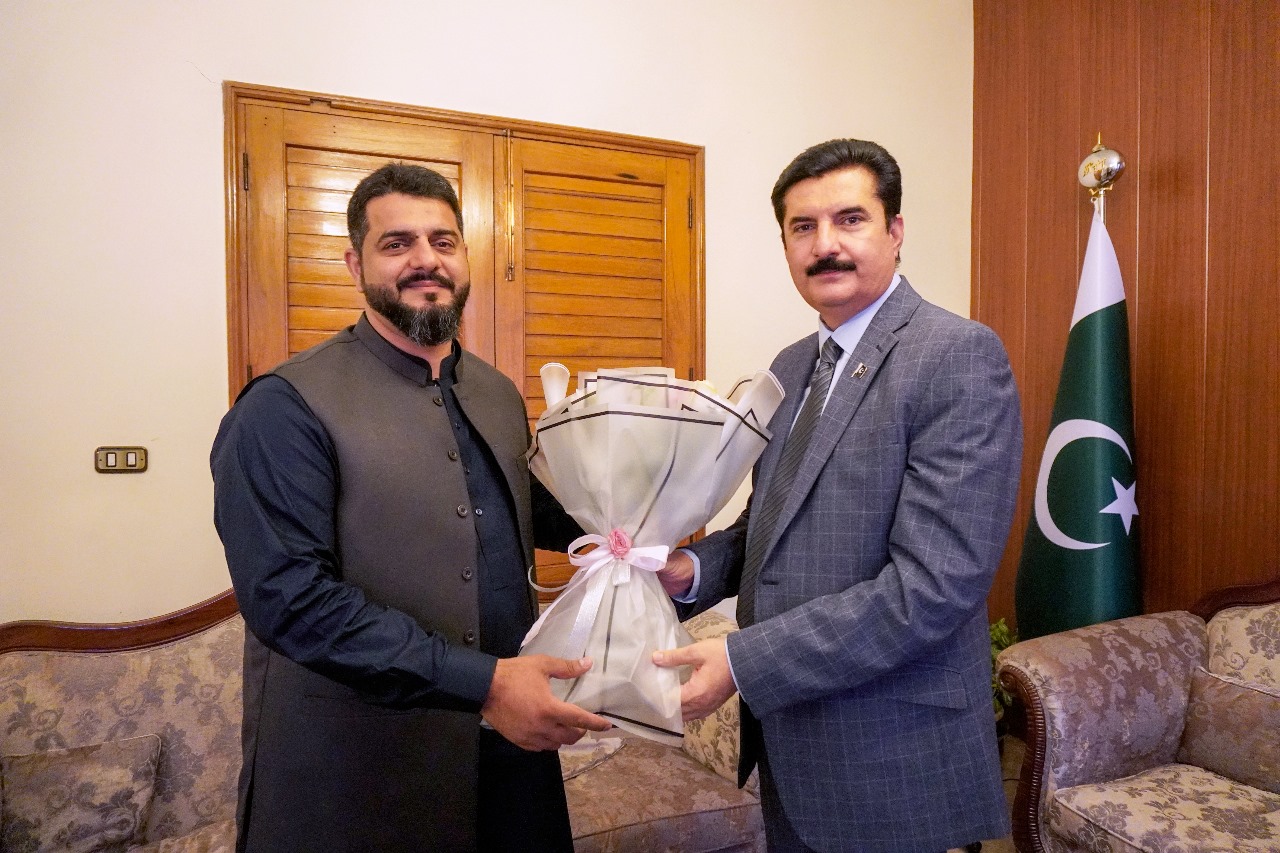 Alhamdulilah – a meeting between CEO Forces Group of Colleges Mr. Burair Nazir and Hon’ble Governor KPK Mr. Faisal Karim Kundi